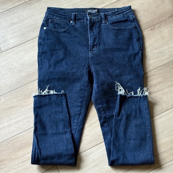 Judy Blue Denim - Judy Blue Dark Wash Jeans Size 11/30 Skinny Fit Stretch Raw Hem #JB88703